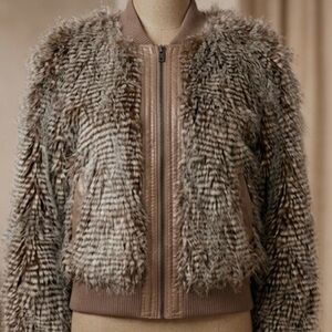 VERTIGO ANGORA FAUX FUR BOMBER JACKET. SIZE SMALL.NEW W/O TAG. LUXURIOUS & FUN